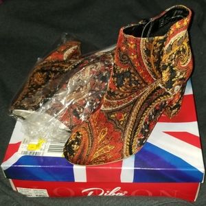 Diba London Danica Ankle Boot 9M
